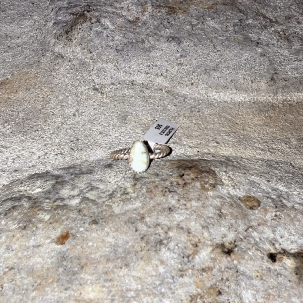 Palomino Ring